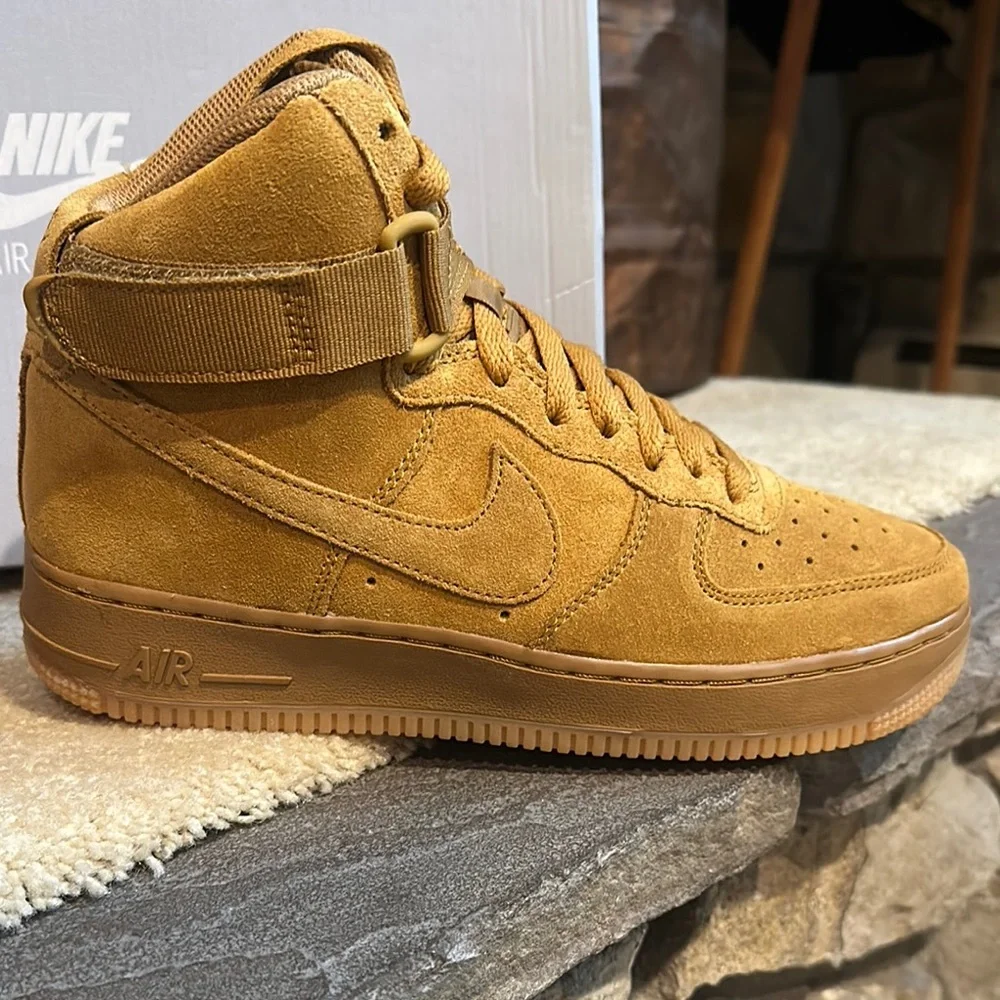 Nike Air Force 1 High Tops in Mustard Suede (Size 6.5Y) - Picture 15 of 17